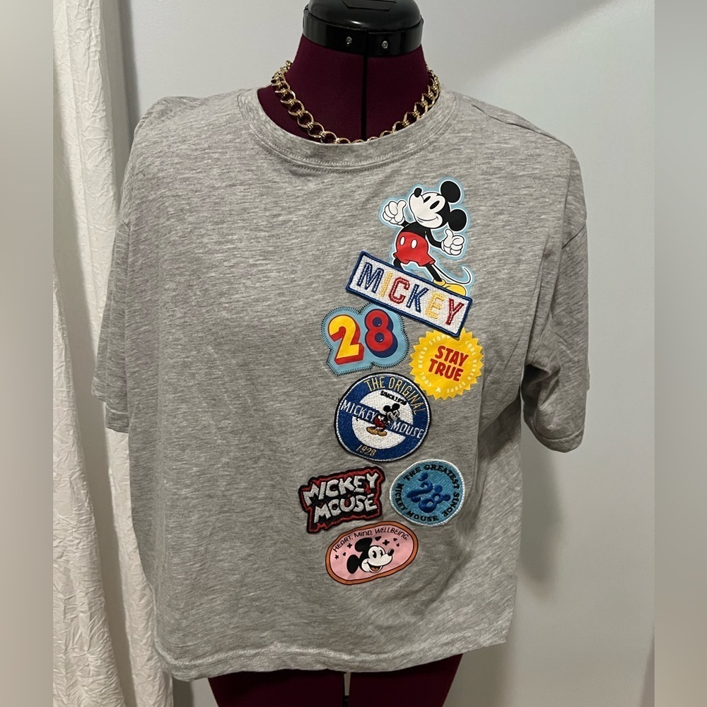 Mickey Mouse Crop T-Shirt Size XXL with Patches